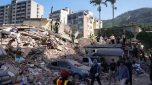 Venezuelan quake leaves thousands homeless