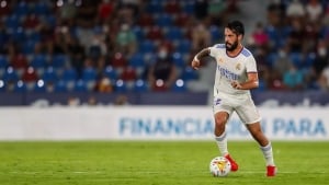 Isko futbolni o‘z ixtiyori bilan tark etmoqchi