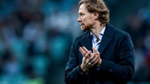 Karpin: The score does not matter in friendly matches