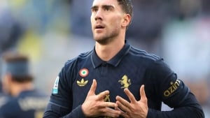 Aston Villa Vlahovich transferini diqqat bilan kuzatmoqda