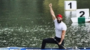 Artur Guliyev Jahon chempionatida kanoeda eshkak eshishda kumush medal oldi
