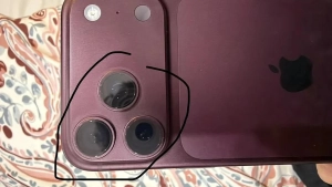 Yangi smartfon egalari korpus rangining o‘zgarib ketayotganidan shikoyat qilmoqda