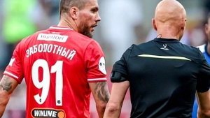 Oreshchuk Karasyovning qizil kartochkasiga norozilik bildirdi