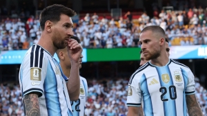 Jazoir federatsiyasi Messi va Mac Allister holatlari uchun FIFAga shikoyat yo'lladi