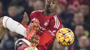 Hadson-Odoi signed a contract with Nottingham Forest