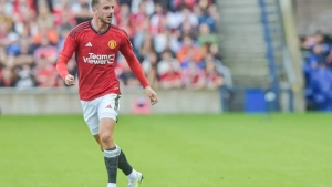 Маунт и де Лигт не сыграют против "Эвертона"