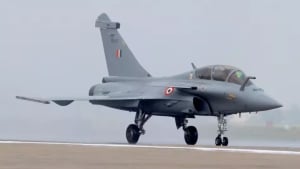 Pokiston J-10C samolyoti Hind Rafalesini urib tushirdi
