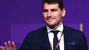 Икер Касильяс из дома украли элитные часы