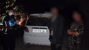 Mast haydovchi guvohnomasiz mashina boshqarganligi aniqlandi