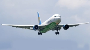 Yaqin Sharqdagi Parvozlar To'xtadi: 1681 O'zbekistonlik Qolib Ketdi