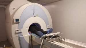 An accident occurred with the MRT device in New York