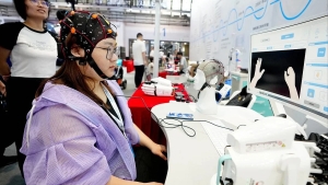 China Grants Commercial Approval for Brain-Computer Implant