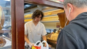 Turkiyalik taniqli model Izmirda novvoy bo'lib ish boshladi