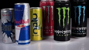 Angliyada 16 yoshgacha energetik ichimlik taqiqlandi