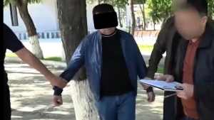 Andijonda bank rahbari pora olayotgan vaqtda qo'lga olindi