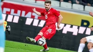 Boliviya futbolchilari balandlikda nafas olishda qiynaladi