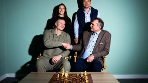 Нападающий «Манчестер Сити» Эрлинг Холанд внес новые поиски в мир шахмат