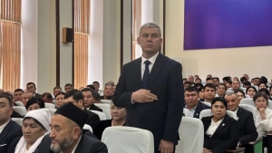 Boyovut tumaniga yangi hokim tayinlandi