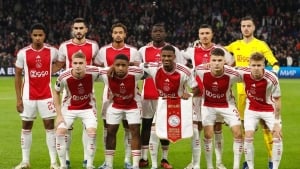 Akpom transferi: “Ipsvich” va “Birmingem” kurashda davom etmoqda