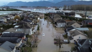 Heavy rains in the US and Malaysia caused floods