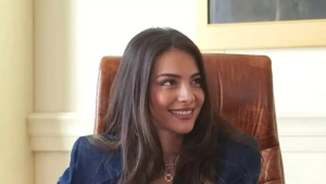 Melisa Asli Pamuk birinchi marta o‘g‘lining suratini namoyish etdi