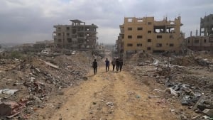 Israeli tank attacked a bus killing 11 people