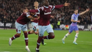 Kurt Zuma transferred to "Al-Wasl" club