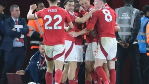 Nottingem Forest Omari Xatchinsonni sotib oladi