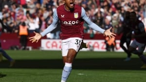 Roma klubi Aston Villa hujumchisi Leon Beyliga qiziqmoqda