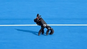 Shveysariya olimlari barmoqlari yordamida harakatlanuvchi robot qo'l yaratdi