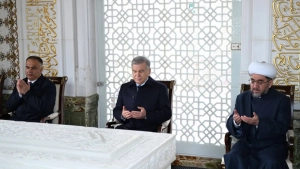 President Mirziyoyev held a memorial ceremony at the mausoleum of Islam Karimov