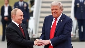 Tramp-Putin sammiti siyosiy bahslarni kuchaytirdi