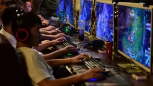 90 percent of video game developers use AI