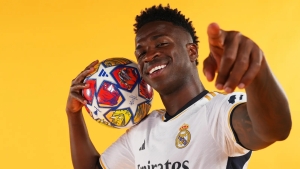 Винисиус и "Реал" — проблема с зарплатой!