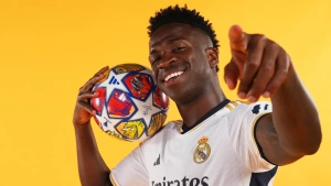 Vinicius and Real wage dispute!