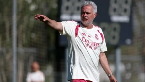 «Real Madrid» ustozi Mourinyu o'ng qanot himoyachisi borasida ikkilanmoqda