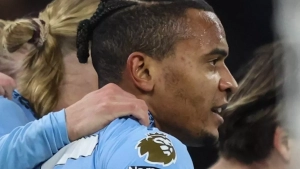 Galatasaray Manchester Sitidan Akandjini olmoqchi