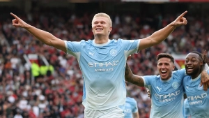 «Manchester Siti» bir kishi kam bo'lib «Manchester Yunayted»ni yutdi
