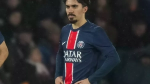 PSG lost their main defensive midfielder before the match against Barcelona