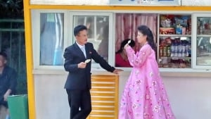 Shimoliy Koreya gidlar uchun yangi til qoidasi joriy etdi
