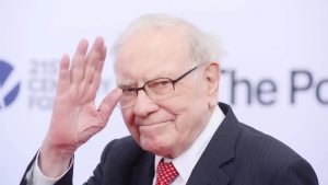 Warren Buffett resigned from the position of CEO of Berkshire