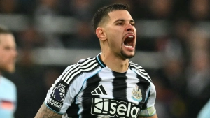 «Arsenal» Bruno Gimaraes transferi bo'yicha yakuniy kelishuvga erishdi