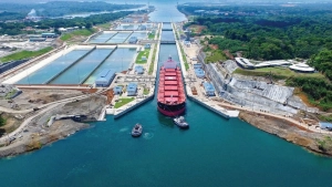 Договор об управлении портами Панамы расторгнут