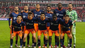 Шомуродов и Файзуллаев сегодня выйдут на поле?