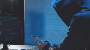 Belarus kiberfiribgarlari O‘zbekistonga pul yubormoqda