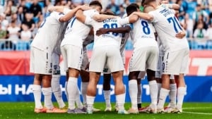 Pari NN Elche hujumchisi El-Gezuani uchun muzokara olib bormoqda
