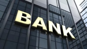 Yevropa Komissiyasi Markaziy Osiyo banklarini sanksiyaladi