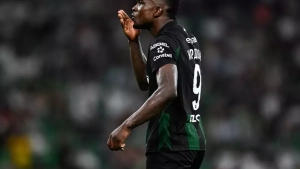 Duglas Augusto Kordoba chiqarilishini tanqid qildi