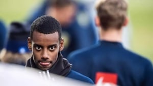 Liverpool is planning a British record transfer for Isaac