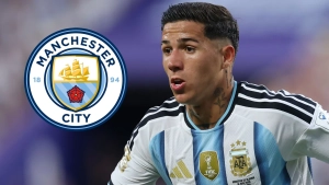 «Manchester Siti» «Chelsi» yarim himoyachisi Enzo Fernandesni sotib olmoqchi